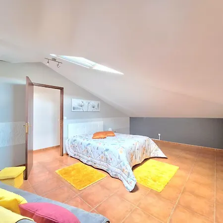 Discovery Apartment *