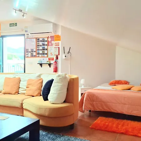 Discovery سانتانا