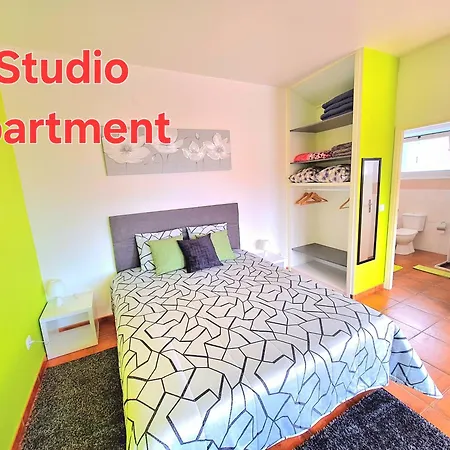 Discovery Apartment *